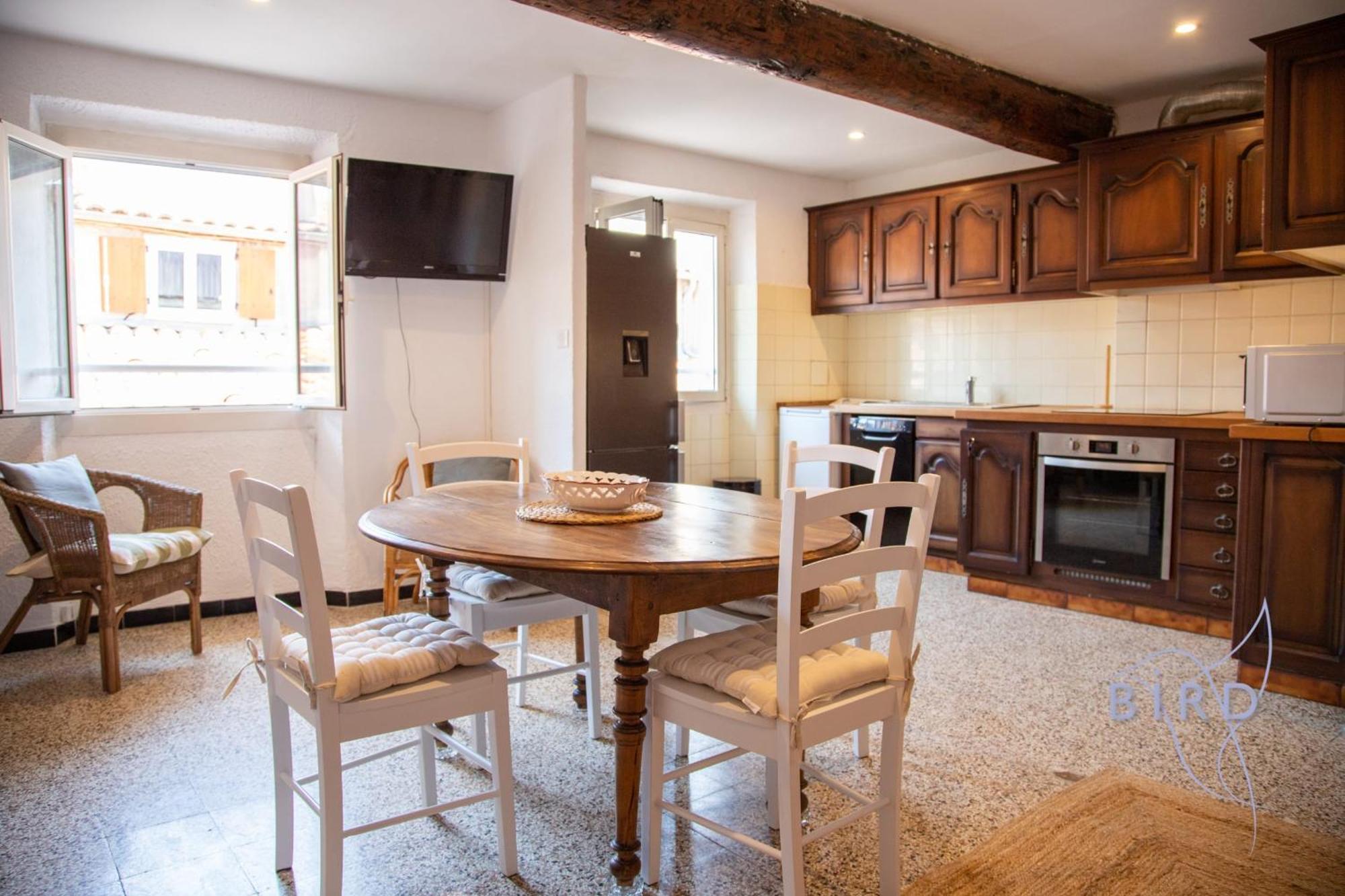 Beautiful Authentic In The Heart Of Old Appartamento Antibes